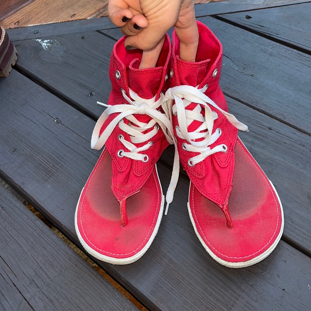 Converse sandals
